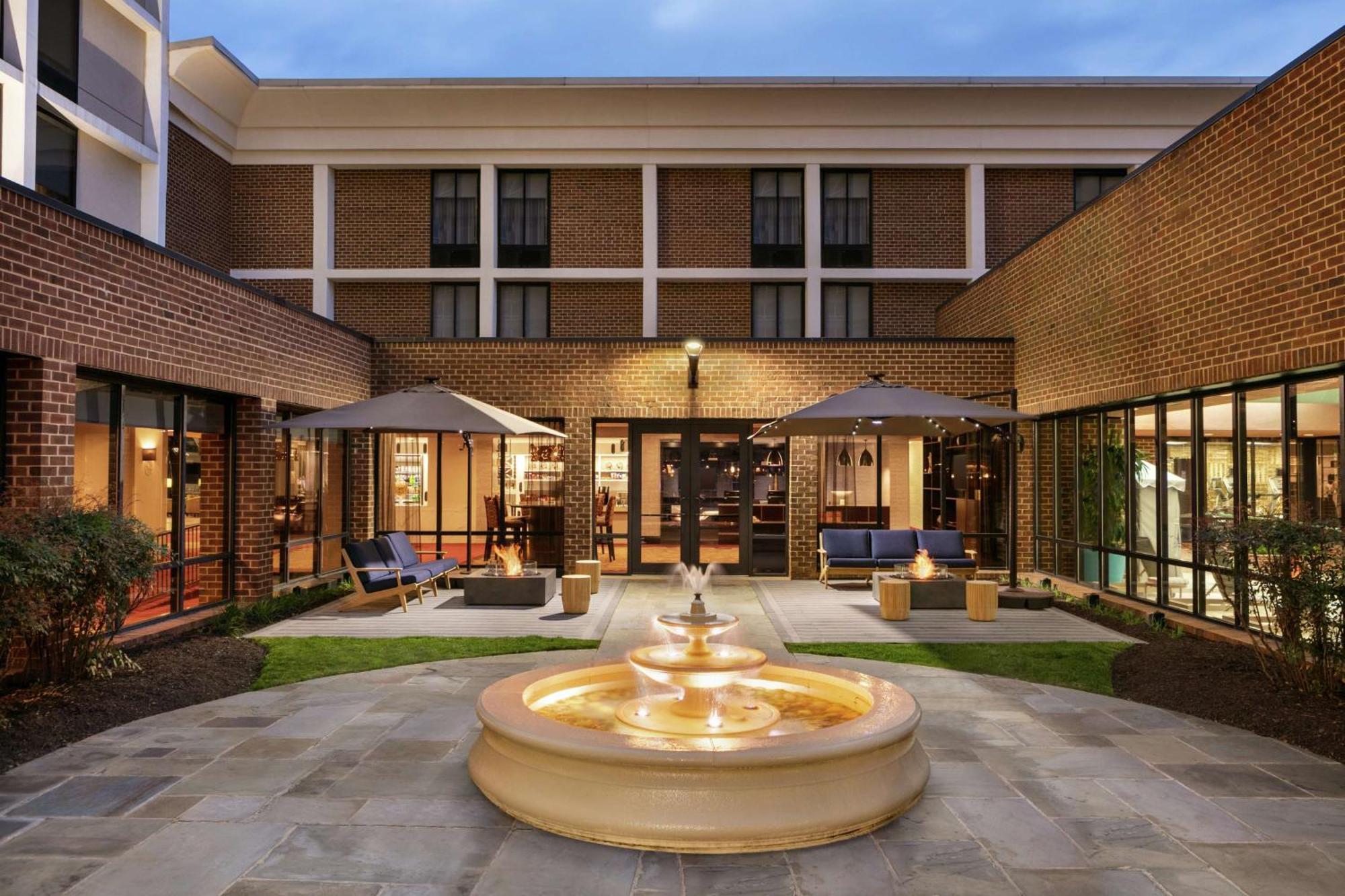 Doubletree By Hilton Mclean Tysons