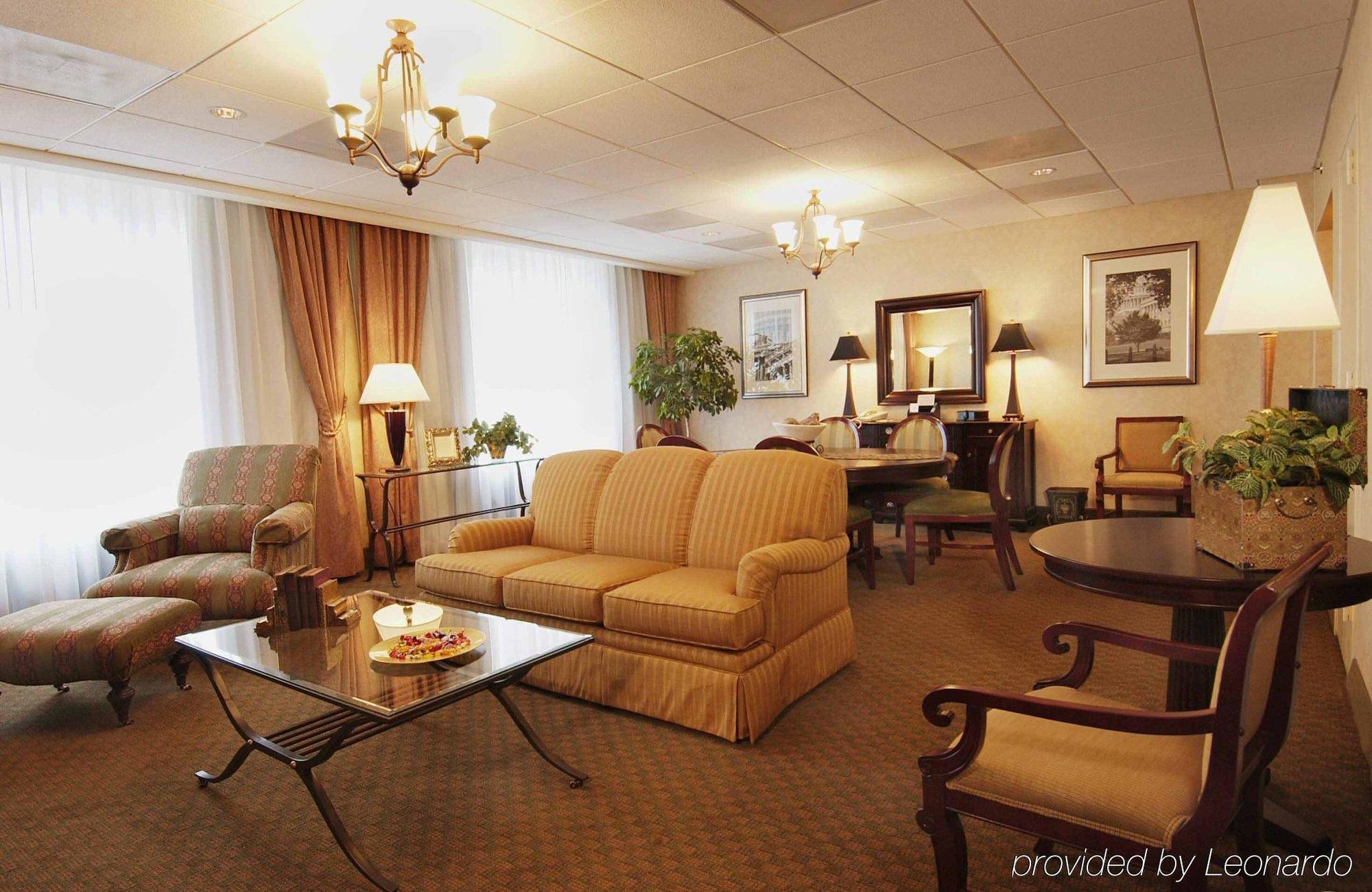 Hotel Doubletree By Hilton Mclean Tysons Tysons Corner