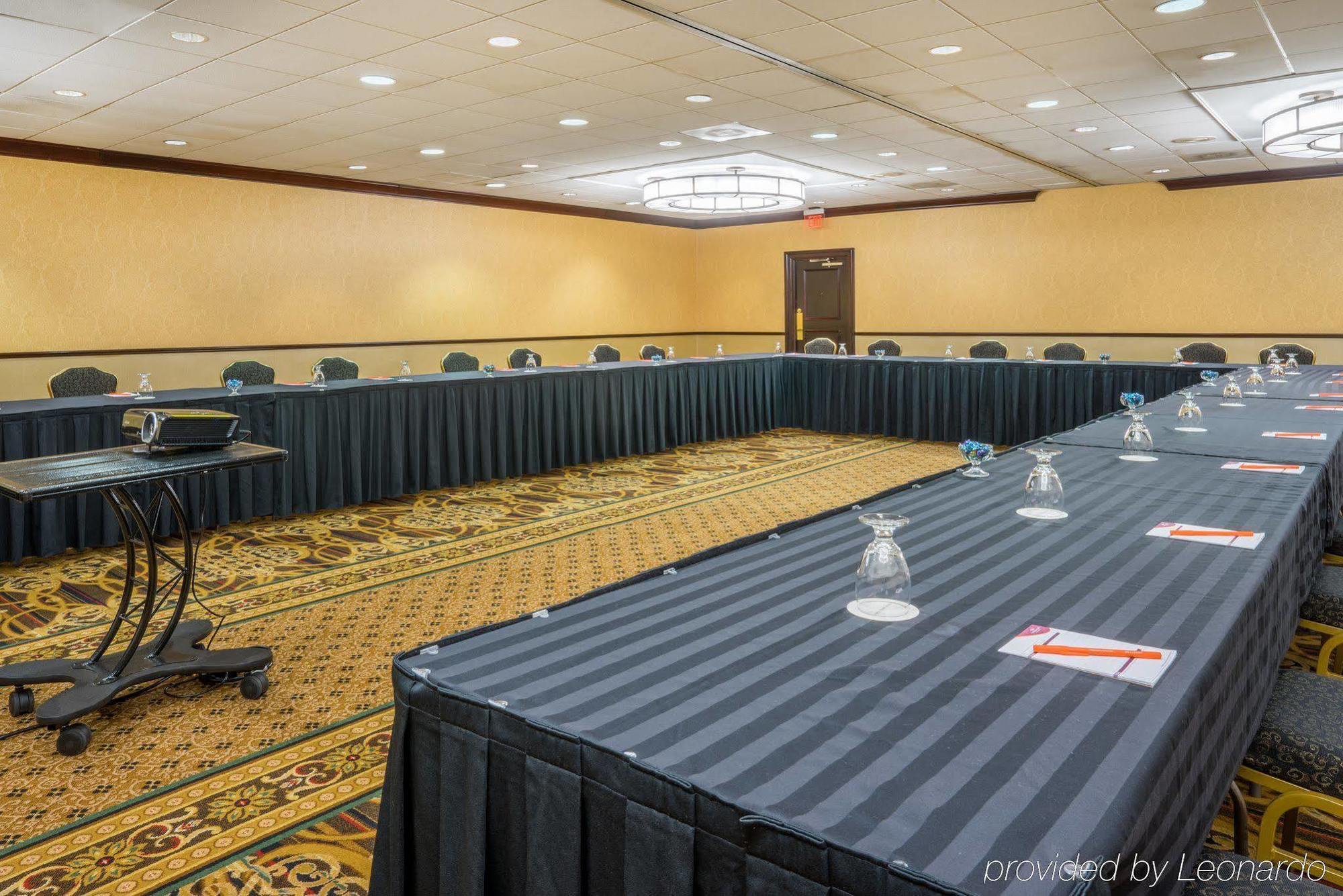 Hotel Doubletree By Hilton Mclean Tysons Tysons Corner