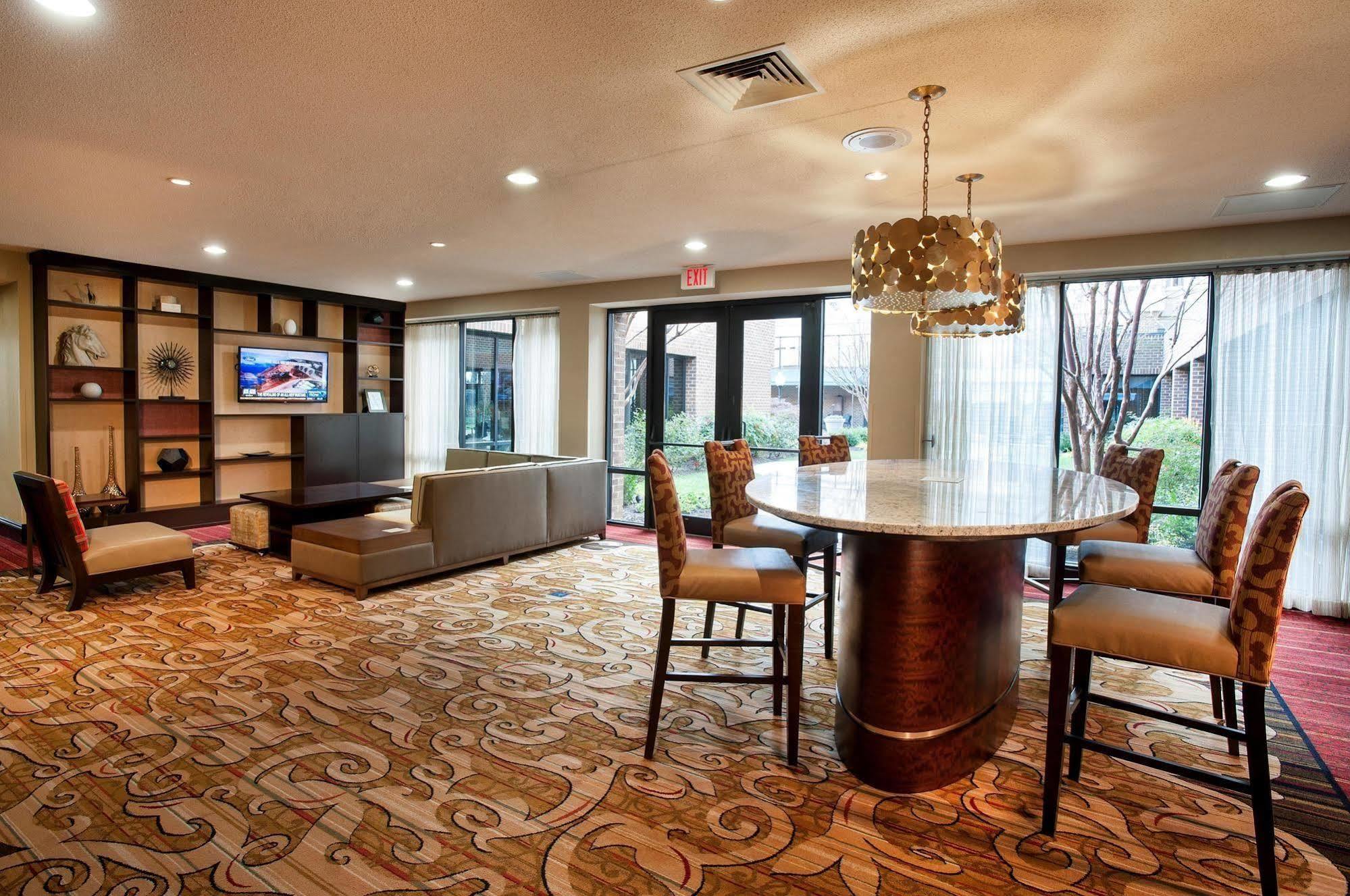 Doubletree By Hilton Mclean Tysons 4* Tysons Corner