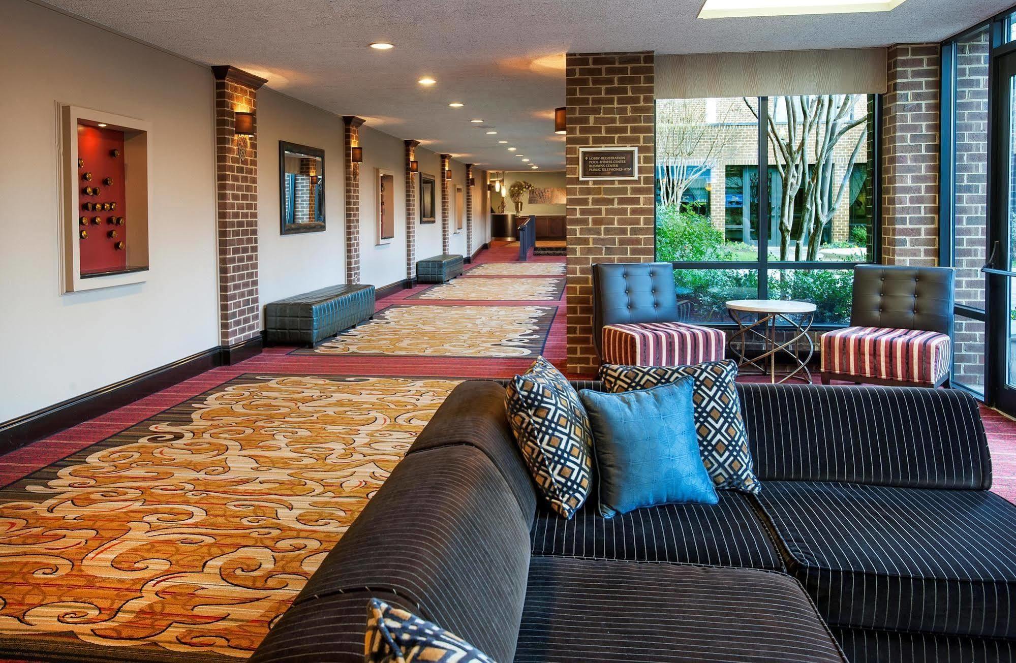 Doubletree By Hilton Mclean Tysons Hotel Tysons Corner