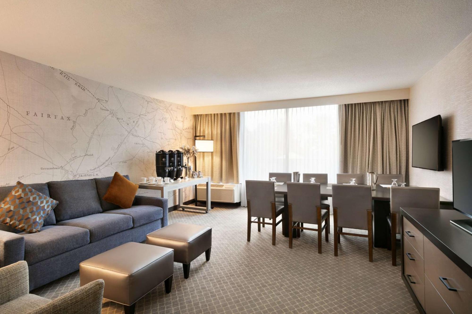 Doubletree By Hilton Mclean Tysons Hotel 4*