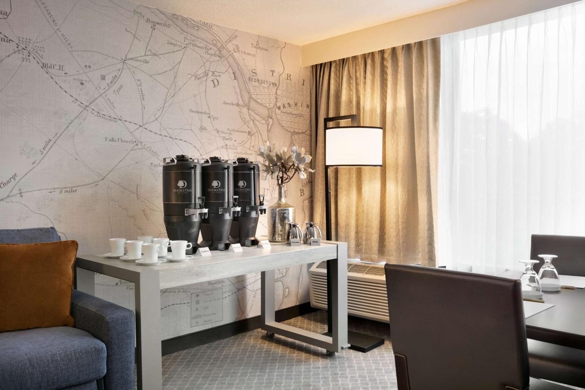 Hotel Doubletree By Hilton Mclean Tysons 4*