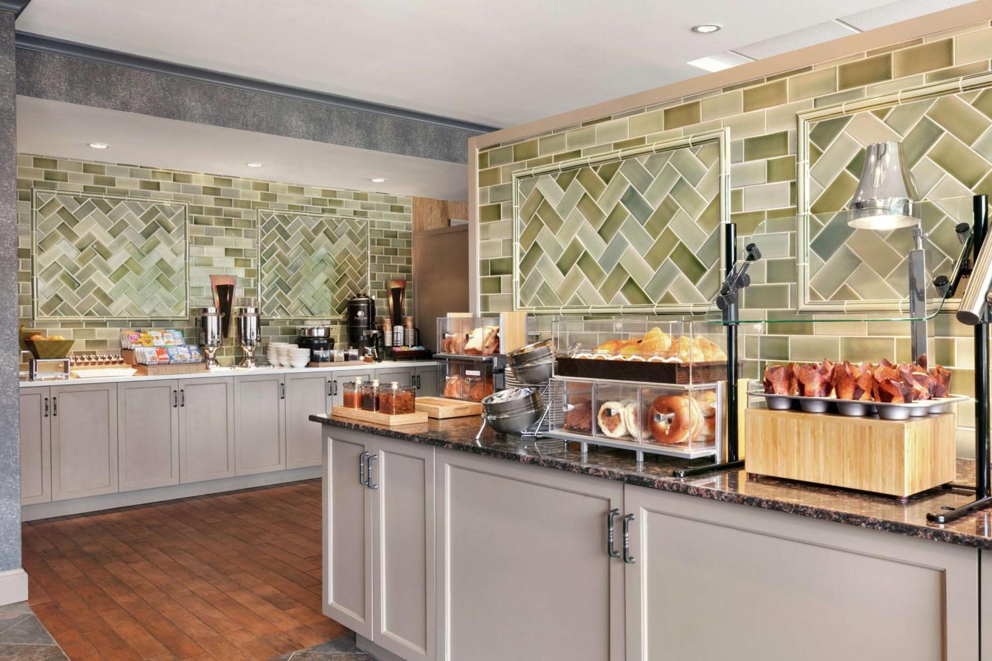 Doubletree By Hilton Mclean Tysons 4*